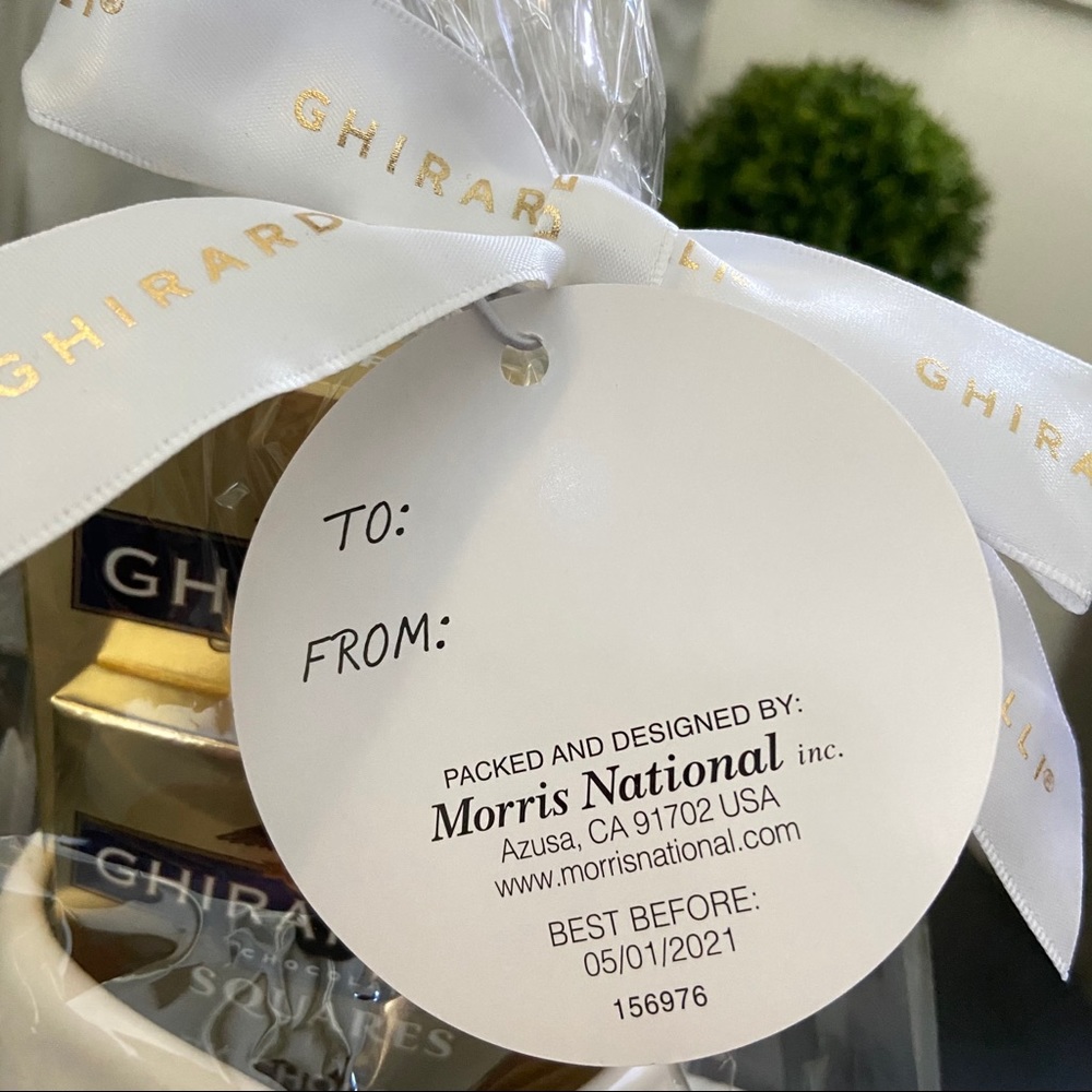 Rae Dunn ‘AQUARIUS’ Matte Mug & Chocolate Gift Set - Picture 3 of 4